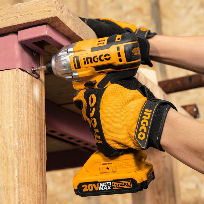Винтовёрт аккумуляторный, ударный Li-Ion 20В/2*2А INGCO CIRLI2002