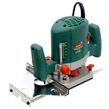 Фрезер 1050 Вт OF1050 V DWT