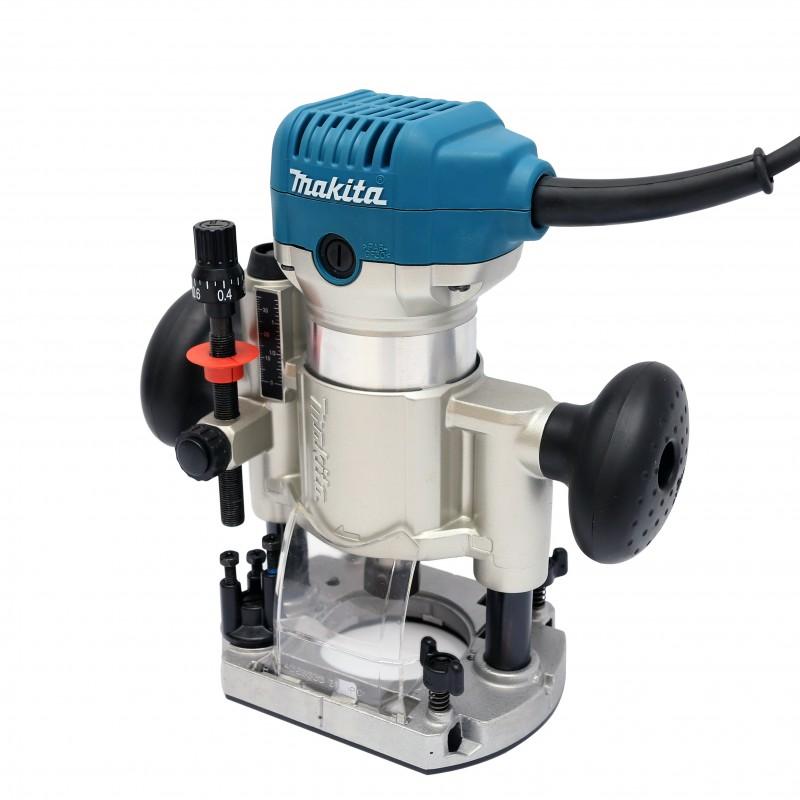 Фрезер 710W RT0700CX2J Makita
