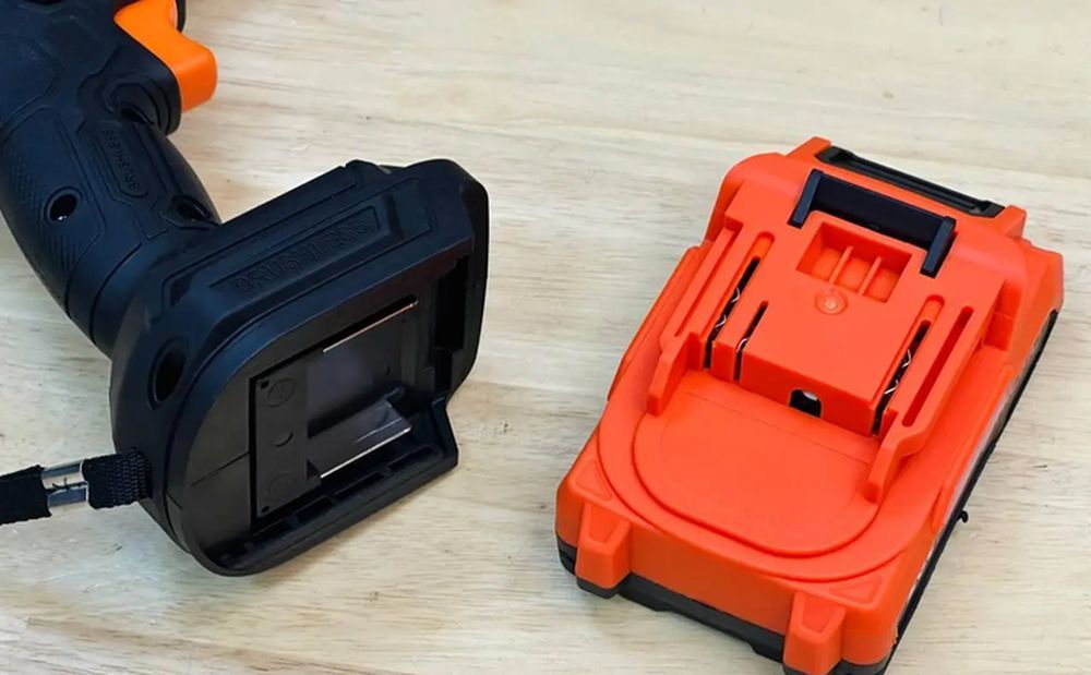 Шуруповерт аккумуляторный STROMO SA-18BL DFR (1 АКБ)