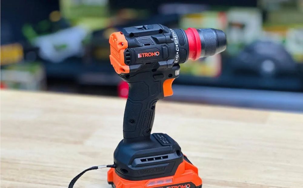 Шуруповерт аккумуляторный STROMO SA-18BL DFR (1 АКБ)