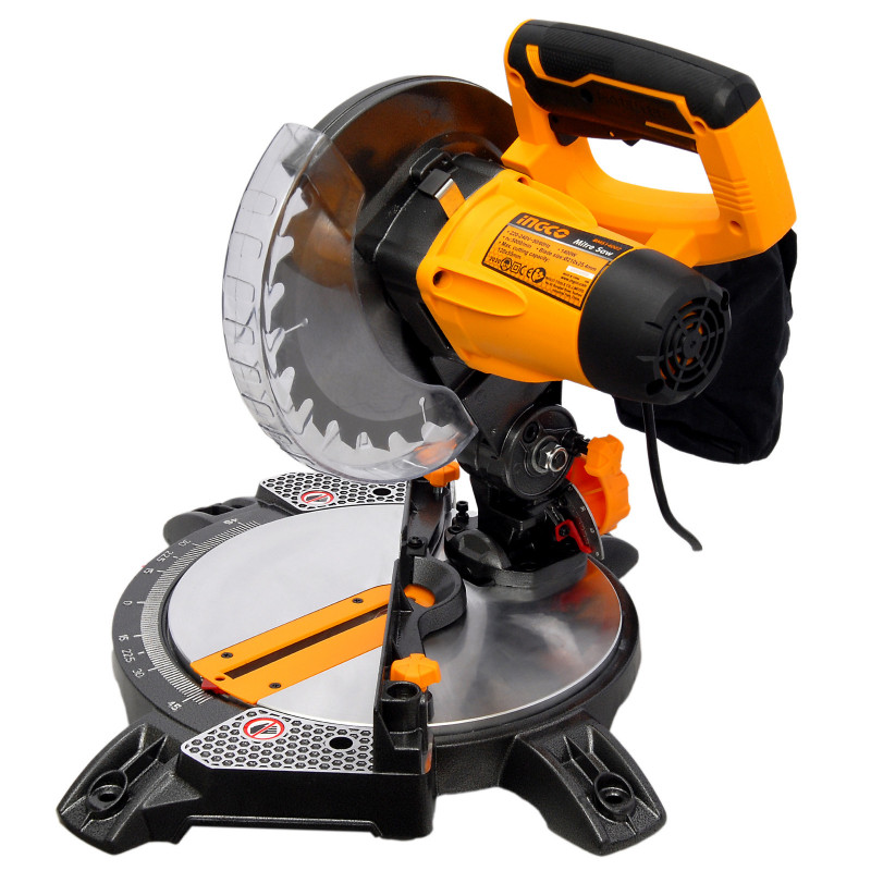 Торцовочная пила 210мм INGCO BMS14002